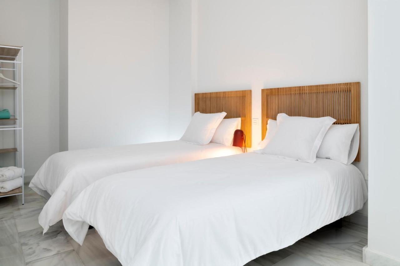 Magno Apartments San Gil - Shared Jacuzzi Sevilla Exterior foto